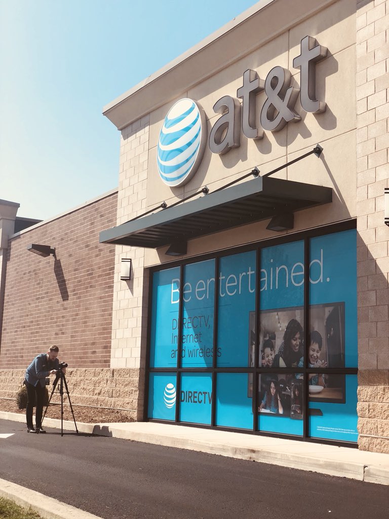 LayneLFinnegan's tweet photo. Just a day in the life of 2 AT&amp;T superstars 🌟#perfectpitch #centralsgottalent #powercentral @gwwinn6 @woolverton_b @JCollier33 https://t.co/5qHOwI6a7P