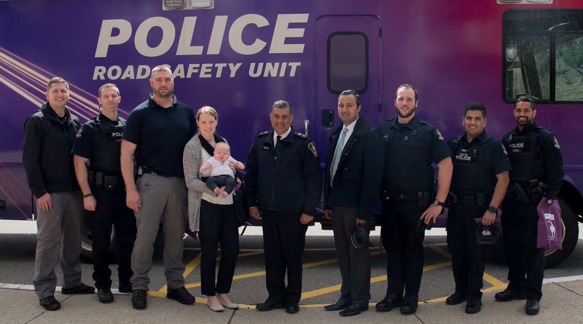 deltapolice's tweet photo. It's been 10 years since the 4 year old Alexa Middelaer was killed by an impaired driver. Officers across BC work hard for Alexa's legacy to ensure our roads are safe. This year, 10 Delta Police officers joined Alexa's Team.
Read the full release here:
https://t.co/hPS2aq8Axz https://t.co/shBlzC5Y9x