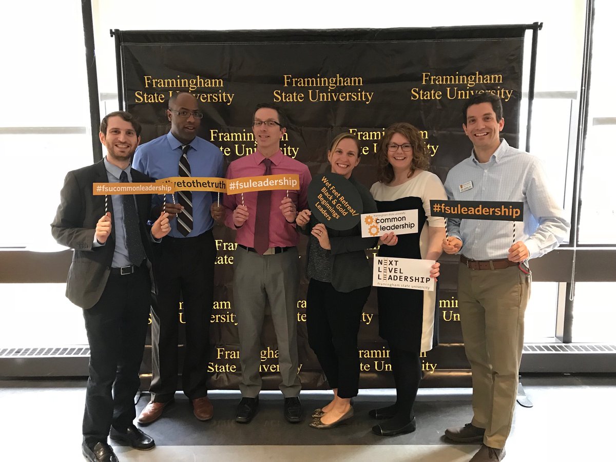 lhollowayVP_FSU's tweet photo. At the Common Leadership Reception with the Leadership gang. #fsuleadership #livetothetruth https://t.co/zsHrK3ffwy