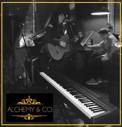 Hosting Six String Saloon open mic at Alchemy this Friday! 🎶 Come down and play us some tunes 🙌
#livemusic #openmic #Boro #alchemyandco #sixstringsaloon #acoustic #unsigned #original #violinist