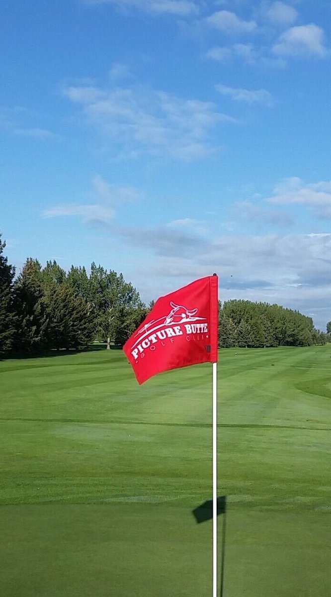 PictureButteGC's tweet photo. Our 2018 opening day is confirmed for Friday April 20th.  Tee times are available to book now.  Call 403-732-4157 #GolfIsBack https://t.co/pKU0NIQnm2