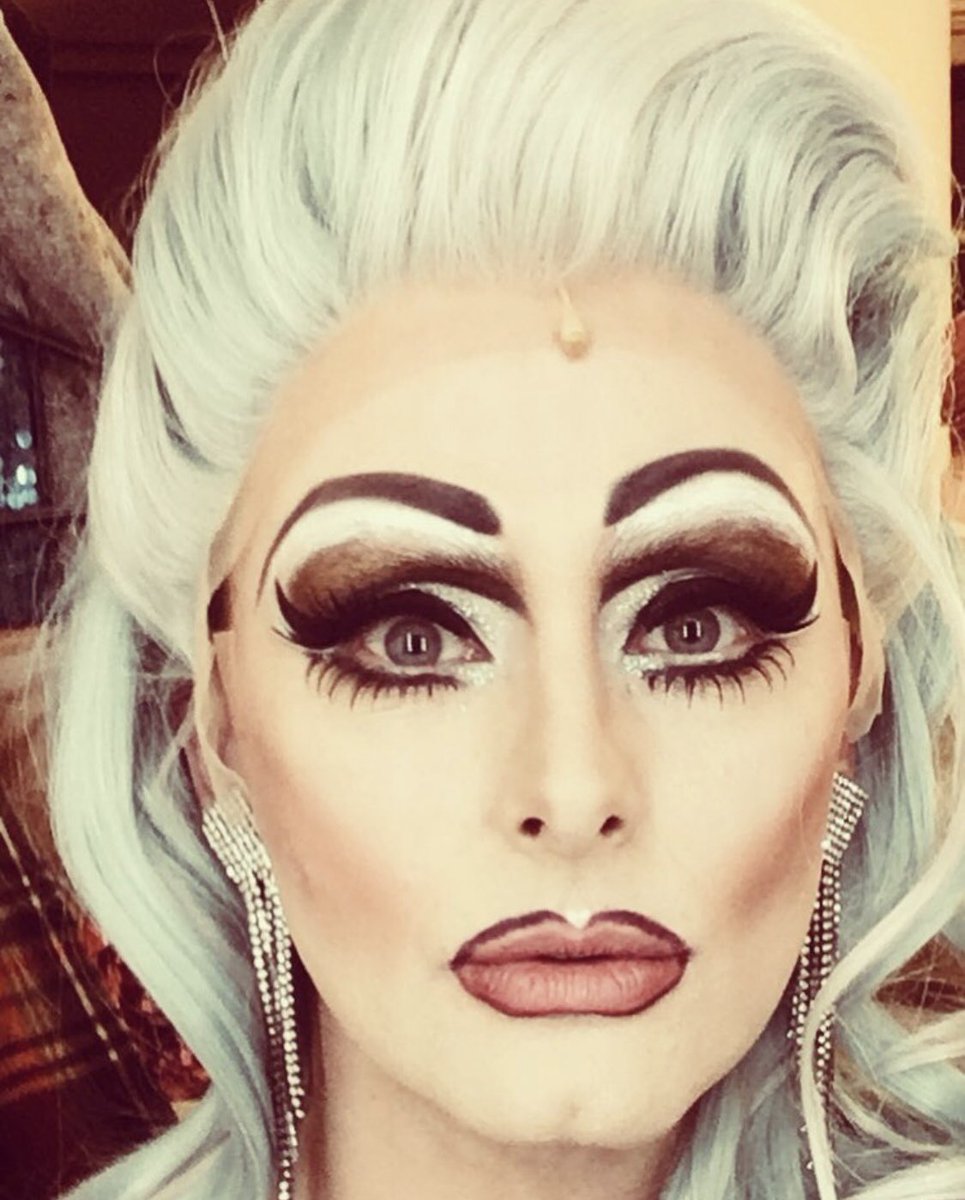 blairlloydx's tweet image. Inspired by @JamesGillan8 ‘Young Loco’ @JamieMusical 😊❤️
I tried my best 😊😳👀
So here is my entry for ‘Work Of Art’
#Jamielondon #BarryM # WorkOfArt #everybodystalkingaboutjamie