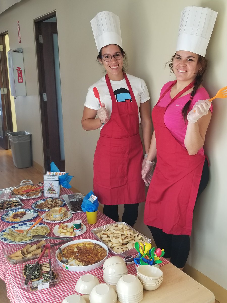 lramirezson2's tweet photo. Tasty Tuesday was a hit at Robinson Toddler House #RobinsonEarlyYears #WOTYC2018 #therobinsonway Restaurant Open for business 😉 Tasty foods from around the world https://t.co/0qGgGHdV5s