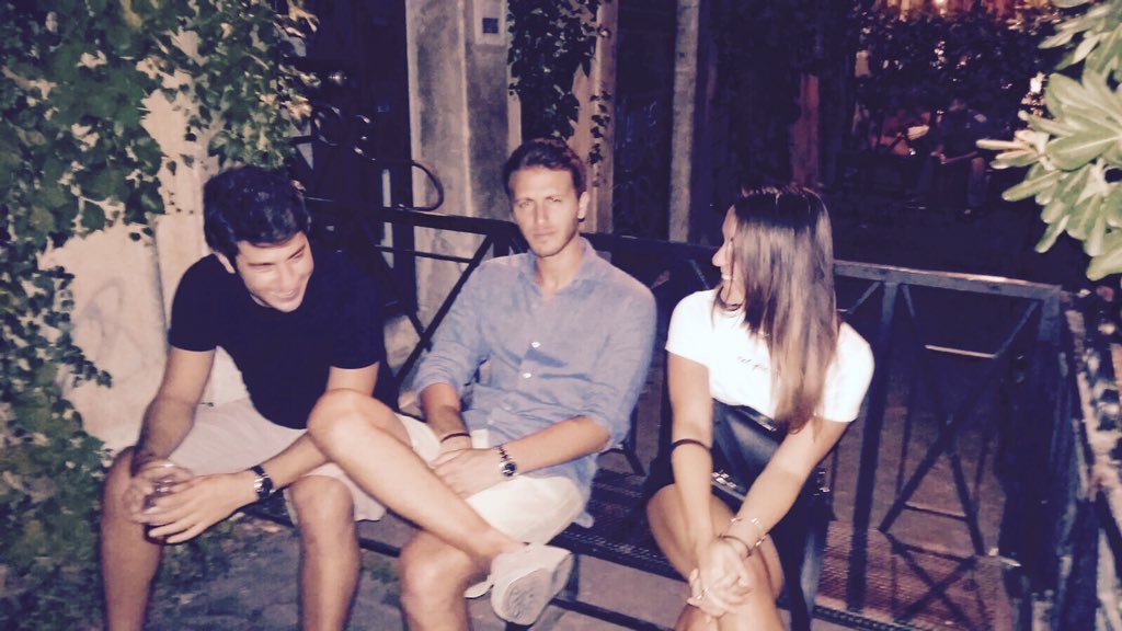ale_disanto's tweet photo. Biondina e sorridente #summer https://t.co/ZnKQBvys0H