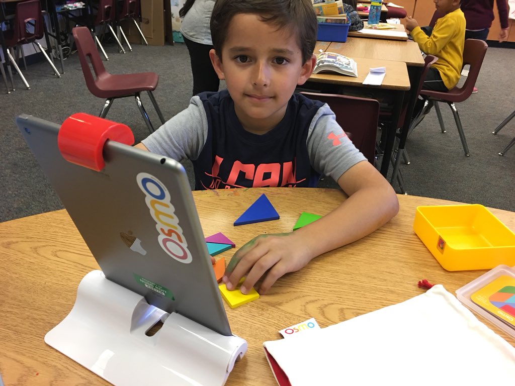 MrsReilly2WR's tweet photo. Oh happy day! We tried our @PlayOsmo in class and it was a big hit! #tangrams #OSMO #numbersandletters #learningfun #technologyinclass https://t.co/SUIJE4l7QB