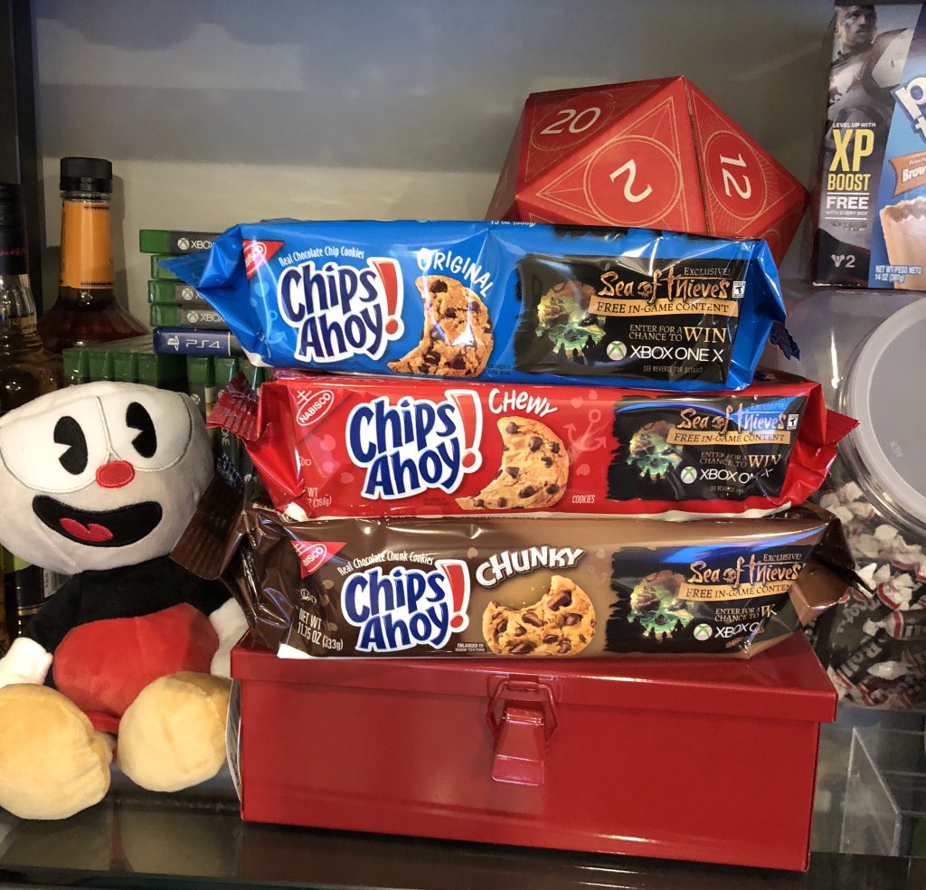 ChrisErb's tweet image. Found all three @ChipsAhoy Sea of Thieves packs at retail before they officially launch. Can you find them? First one to find all three at retail and send me a pic of receipts will get a Game Pass 12-month code. #cookiechallenge 
(Microsoft is not a sponsor of this promotion)