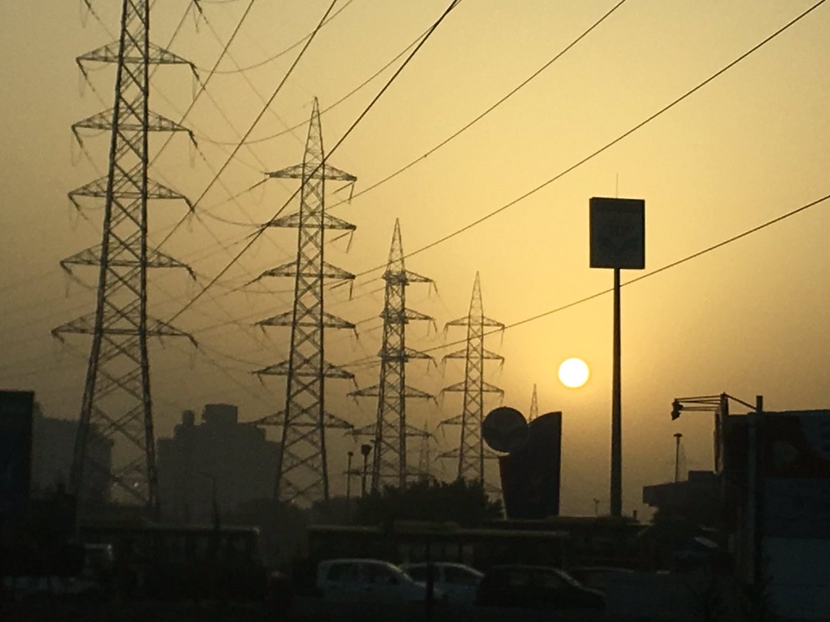 VikramUpadhyaya's tweet photo. What an irony we have plenty of solar resources but still we need gasoline and coal for running our country. Let's do our bit to change this massive problem of india . Good morning ๐ @svickram #massiveproblem #massivesummit @GHVAccelerator https://t.co/mzt91ewtig