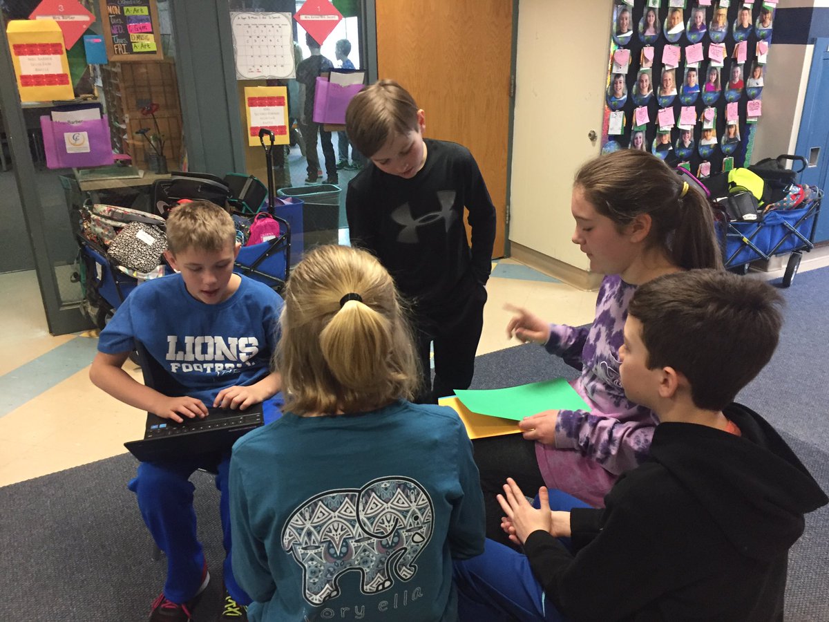 anniemartinez80's tweet photo. BLE 5th graders putting last final touches on bags that will go to all incoming kinder kids at Orientation #clarkstonasl https://t.co/kiq94tvfF9