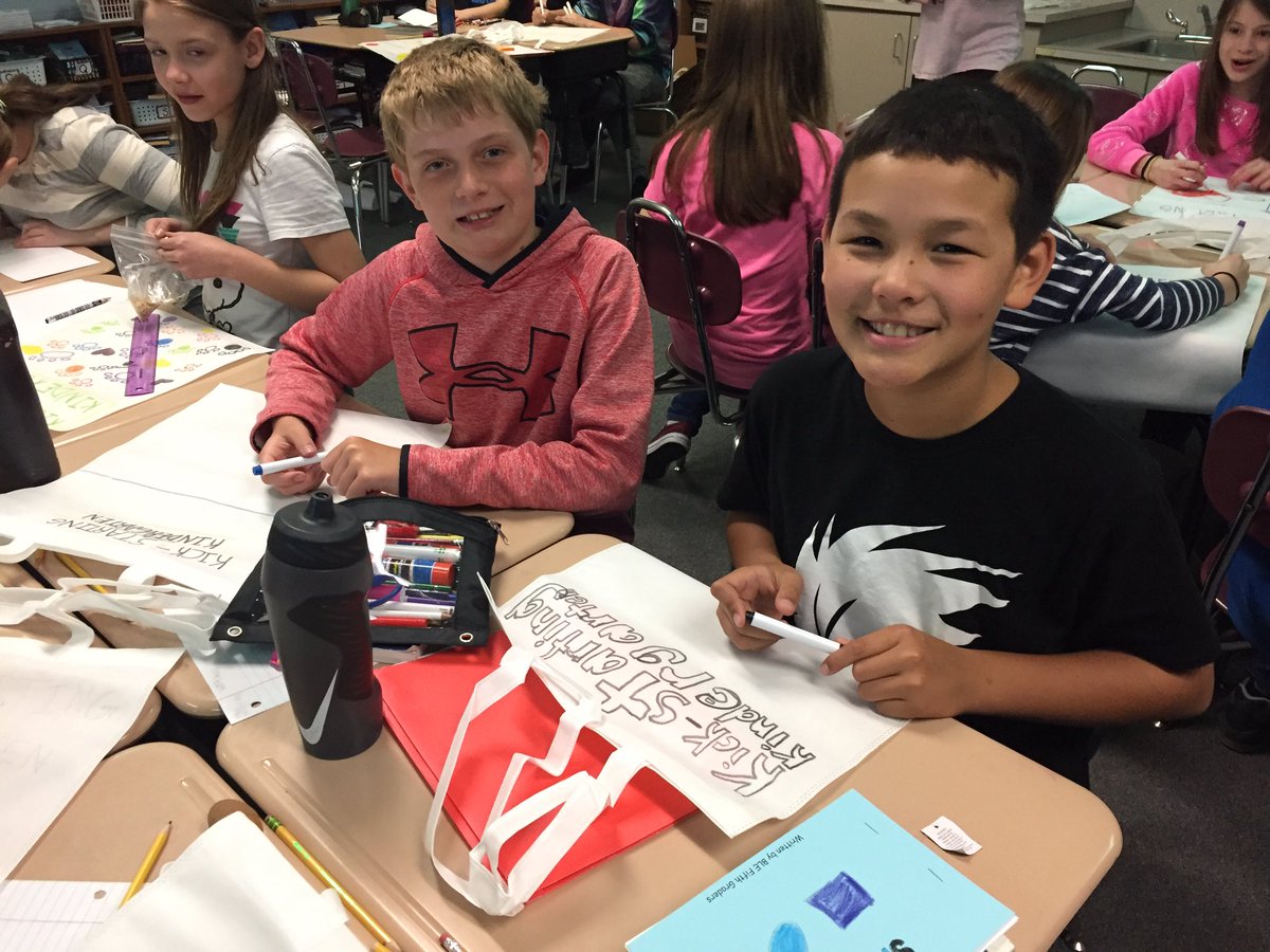 anniemartinez80's tweet photo. BLE 5th graders putting last final touches on bags that will go to all incoming kinder kids at Orientation #clarkstonasl https://t.co/kiq94tvfF9