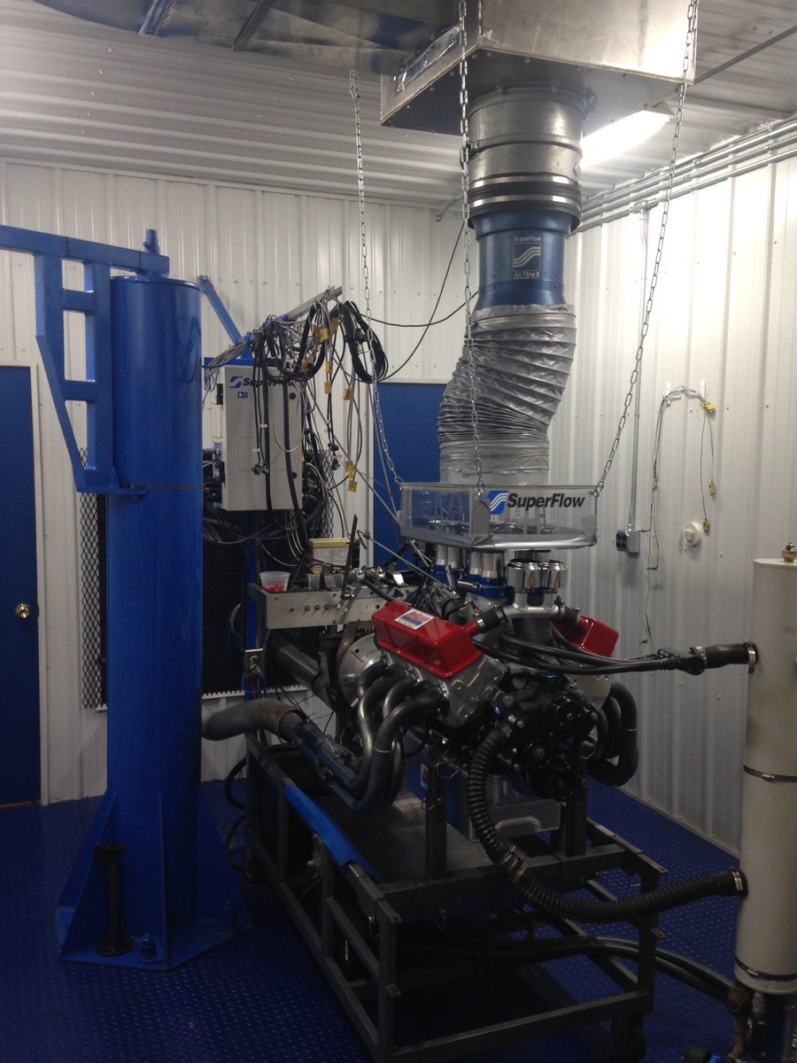 LaSalleEngine's tweet photo. Racesaver 305 getting some love on the Dyno https://t.co/PANOHyK6Cp