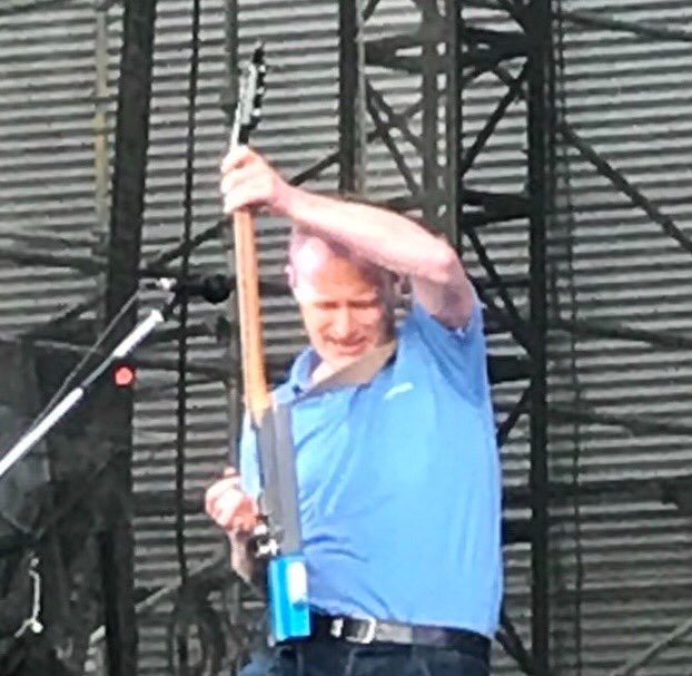 Bring the JACE Guitar to this Gala dinner, G-Man! #NiagaraSummit