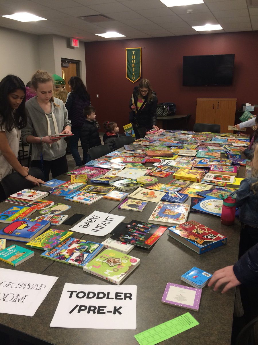 BillittierCW's tweet photo. Half the books went home with excited young readers, half are donated to a book bank... the whole afternoon was a success! Great job @FremdService! https://t.co/a0jtYT3Dum