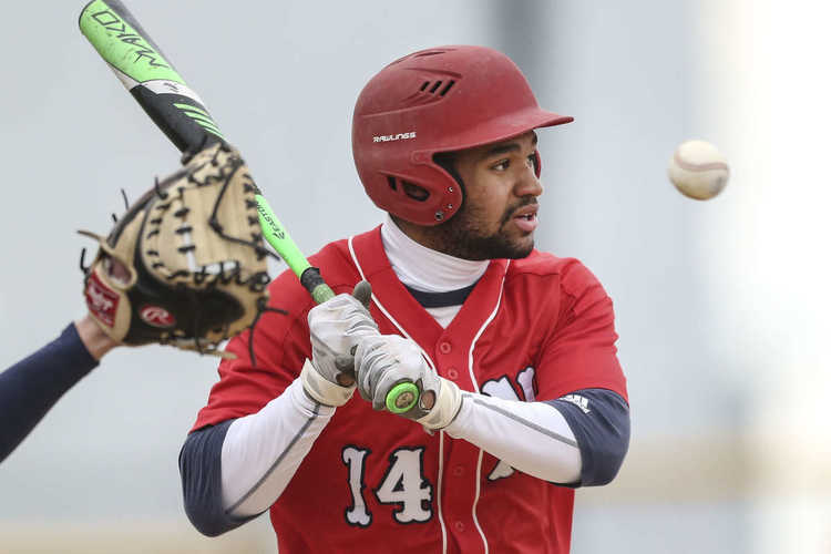 _TheOZone's tweet photo. C.J. Donofry's 2-run, seventh-inning homer lifts C.R. North to 7-5 road victory over SOL National Conference rival Neshaminy: https://t.co/NF7roLhwBL @HoeferEric  @crnorthbaseball @NeshaminyBB  ⚾️ https://t.co/OLn8vbhSm3