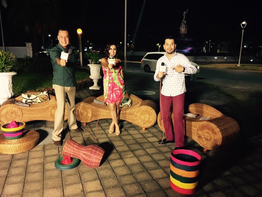 TVTenlinea's tweet photo. En vivo Resumen de la Feria desde la Diana Cazadora y recuerden que pueden ganar pases dobles para el partido de los Olmecas de mañana🙌🏻🌺
#TVTenlaFeria https://t.co/wf2Ko4Smm5