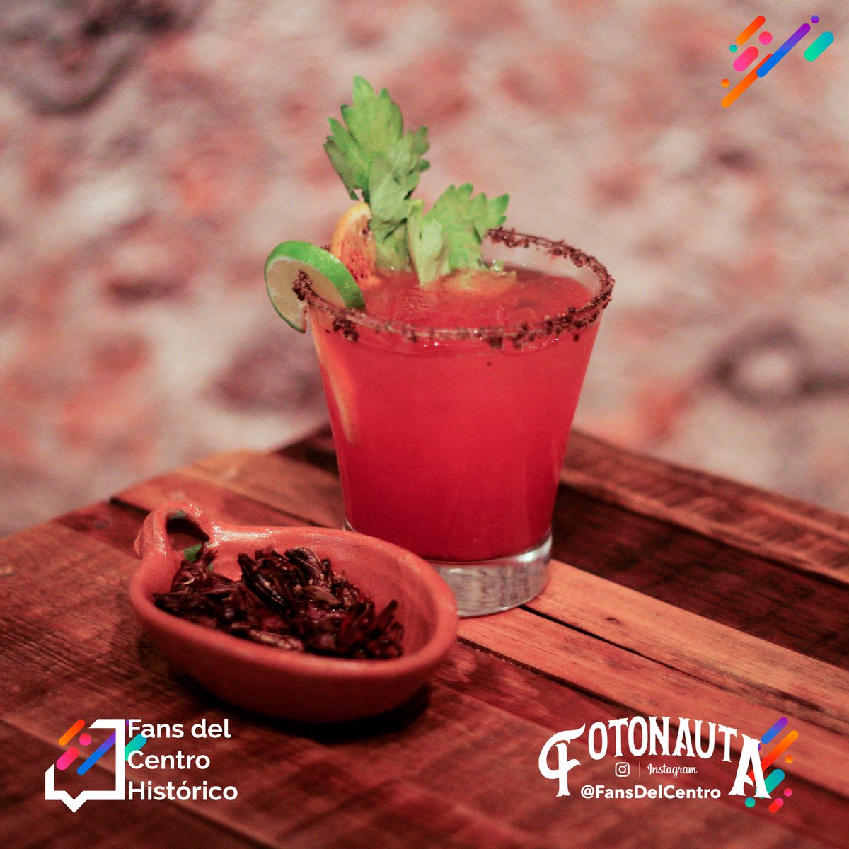 FansDelCentro's tweet photo. Los cockteles con #mezcal y su platito de #chapulines son para no salir de ahí en un buen rato.
.
#FansDelCentro #centrohistoricocdmx #fotonautas  #fotonauta #Centronautas #centrícolas #foodporn  #mexicanfood https://t.co/YLh2VAvd48