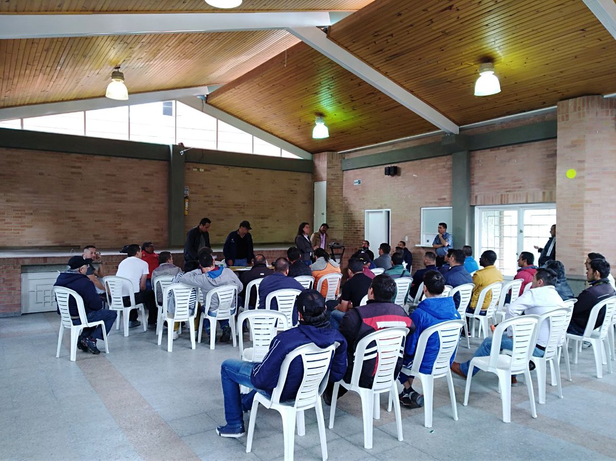juridicocgt1's tweet photo. La Abogada Diana del Pilar Herrera Parra acompaña la Organización Sindical UTIBAC Subdirectiva Bogotá #DerechoalaNegocionColectiva #ReivindicandoConvenio98OIT #NegocionColectiva #UTIBAC https://t.co/qsncDV6DYL