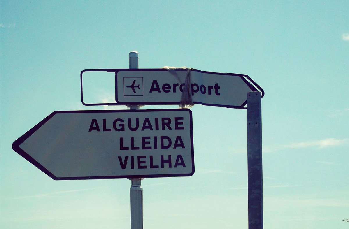 Durant una reunió amb la direcció del supermercat hem decidit fer un sorteig pels primers visitants. Podràs guanyar una magnífica estada de tres dies a la meravellosa platja de la costa lleidetana!! Participa-hi ja!