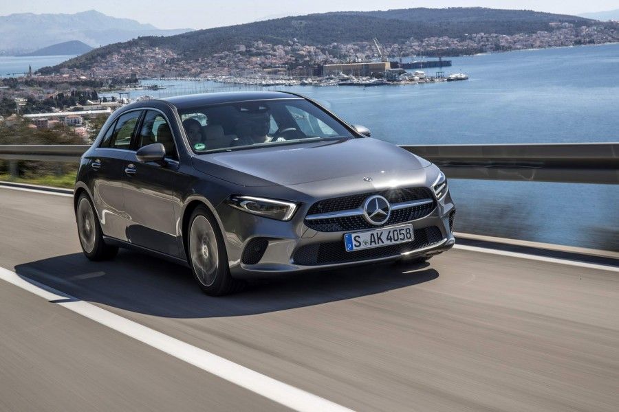 LordHumphreys's tweet image. Here's my first drive of the new Mercedes-Benz A-Class, in A 180 d guise. buff.ly/2EVhfLn