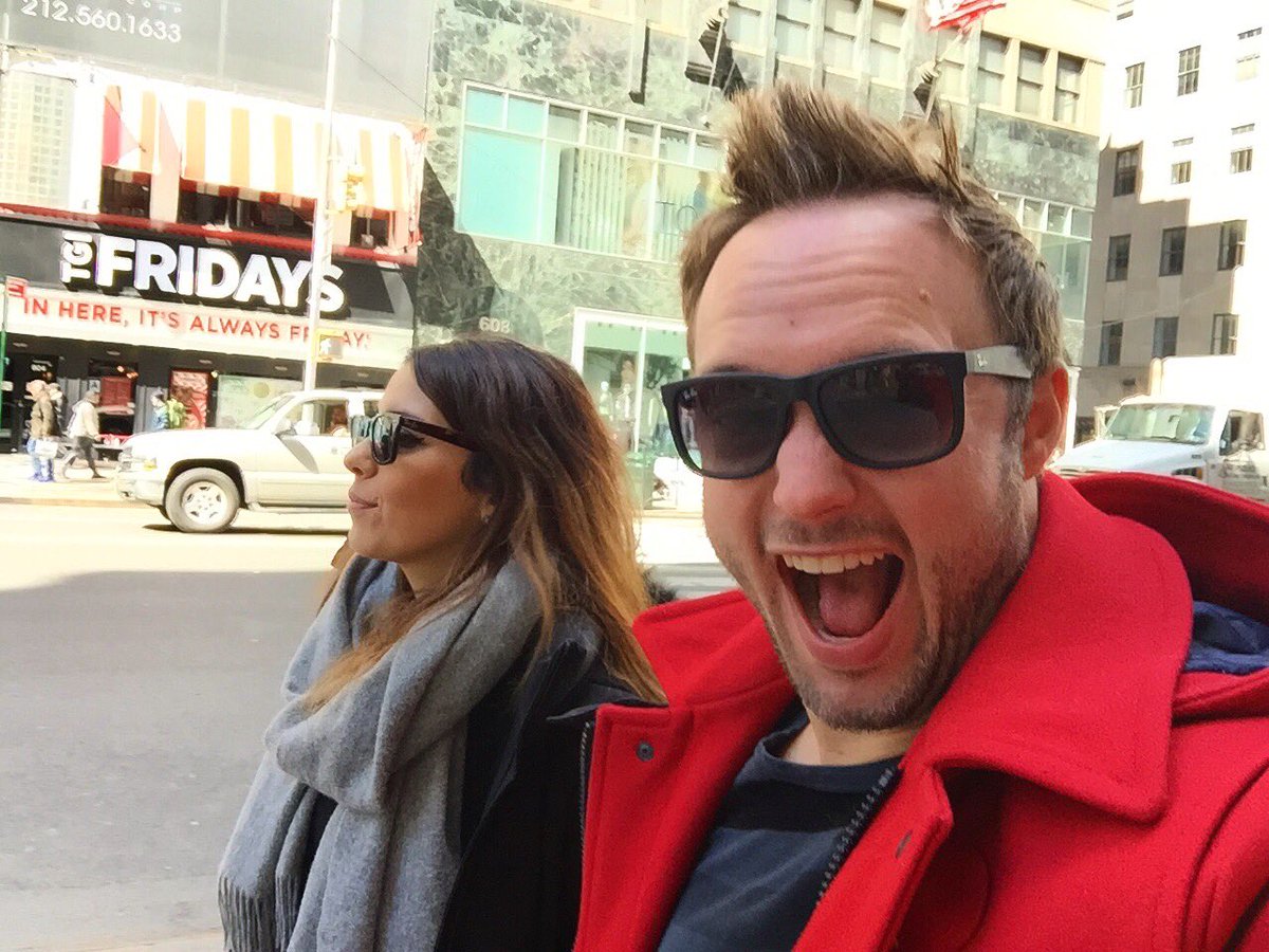 DjTheXWorld's tweet photo. Hello #newyork! #nyc #Manhattan #thexworld #statueofliberty #libertyisland #bigapple #nycfood #fitness #jump #fly #centralpark #chelseamarket #taco #love #iloveny  #madisonsquaregarden #sneakerhead #sneakernews #adidas #nike #tommyhilfiger #fashion @TommyHilfiger #fashionblog https://t.co/kiepnhSkUh