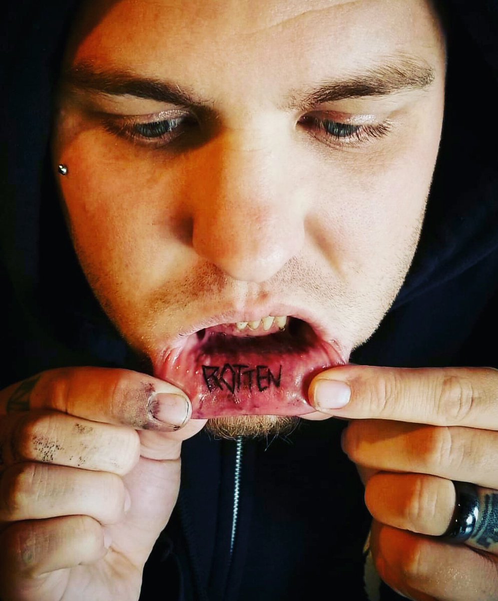 iAmHexRated's tweet photo. New Album info dropping soon. #ROTTEN #iAmHexRated #lyrikalsnuffproductionz https://t.co/CPUWk7WX8a