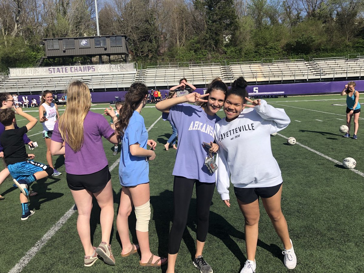 FHS Pup Crew tweet media