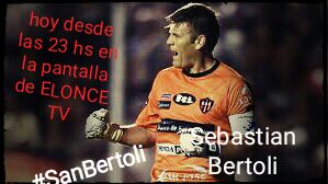 Futbol11_TV's tweet photo. #SebaBertoliEnFutbol11, hoy el histórico arquero, referente en la historia de #Patronato nos visita para analizar y debatir sobre @ClubPatronatoOf en la #Superliga. No podés perderte lo desde las 23 hs por #ElonceTV https://t.co/ZRidNq1VQI