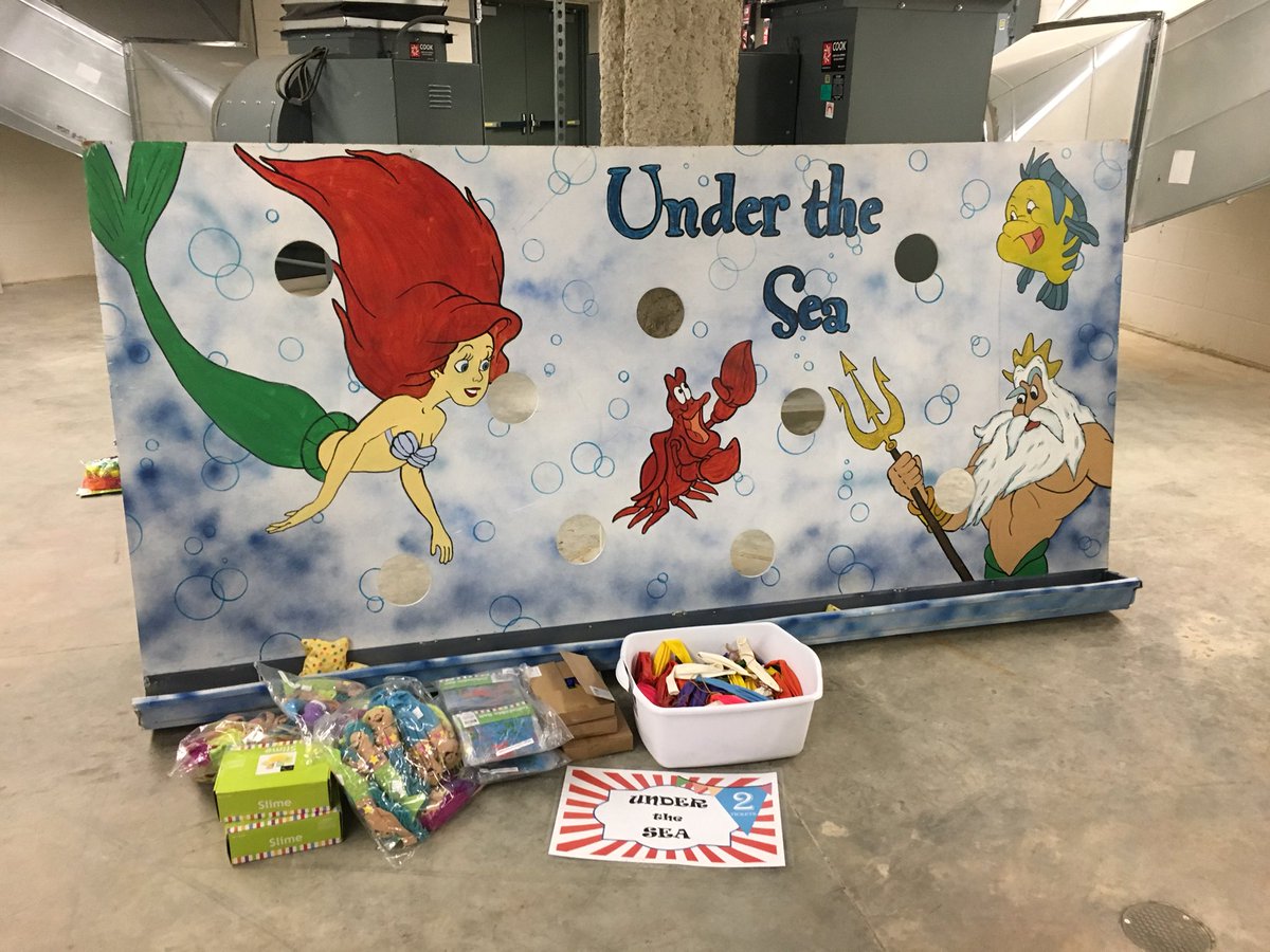 HolleranCenter's tweet photo. It’s almost carnival time! We’re getting ready for the Millmont Carnival on Friday, April 27th from 1:00-6:00pm. It’s going to be a blast! Bounce house, dunk tank, games, food, music and more! @RDGschools #RSDproud @ABHRostek @jayv3rd @AlverniaUniv https://t.co/oo2YEfqfgW