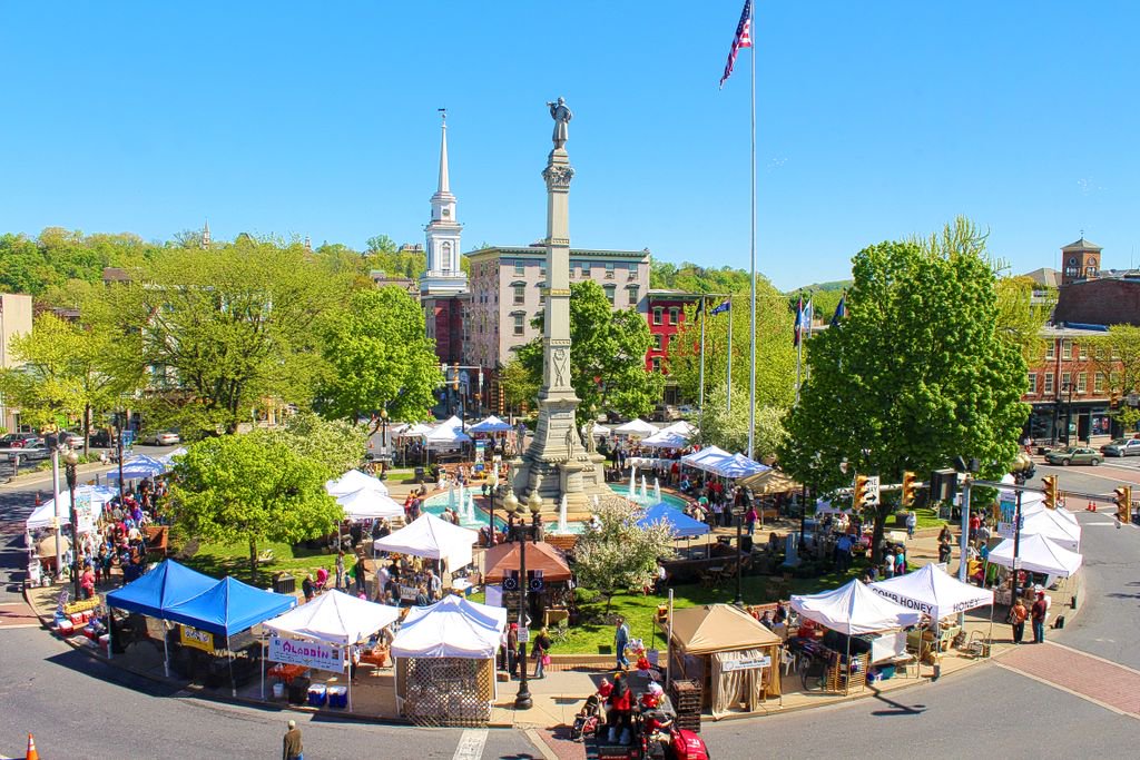 CherryTreeLocal's tweet photo. S/o to Easton Farmers Market! We hope to be involved in their May 5th market! We are working for a full release and have lots of exciting updates coming this Summer and Fall. https://t.co/E6pcZMAmMR