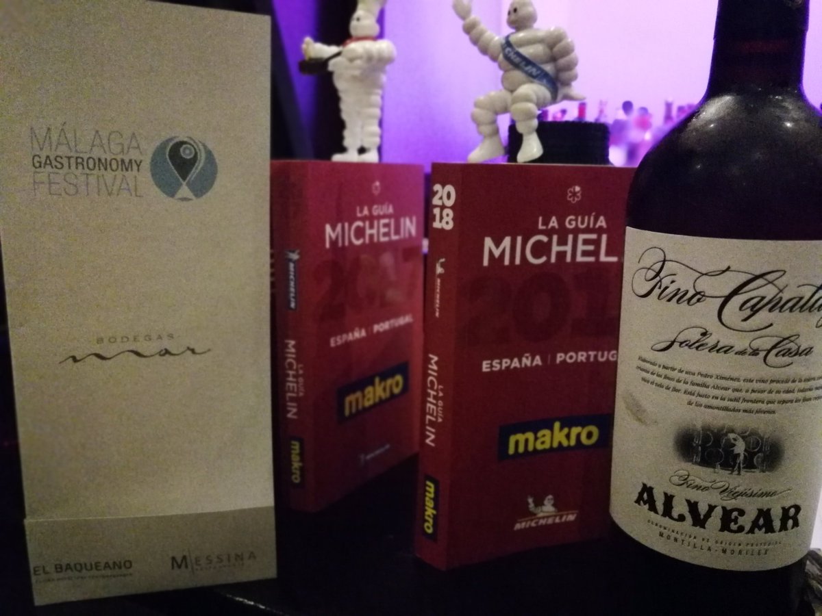javi_bodegasmar's tweet image. Finishing #CookingWithFriends in @MessinaRest with guest chef @El_Baqueano in the field of @MLGastrofest.
Once again, team have been perfect. Much flavor, aromatic concentration and today, unknown and impressive product.
So proud in @bodegasmar to have collaborated in the pairing