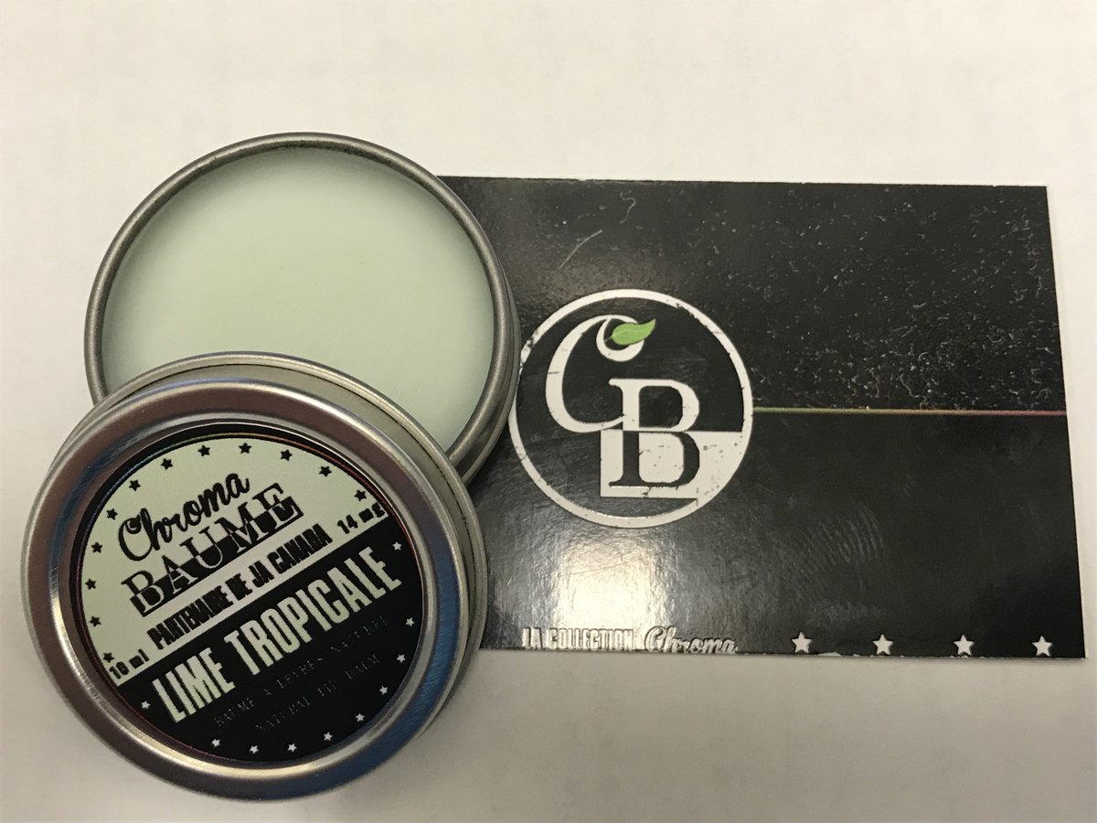 Chenard_Daniel's tweet photo. L'entreprise étudiante @ChromaBaumeJA de @escgarneau est bientôt prête à accepter des commandes pour son baume à lèvres naturel. Ce produit est entièrement fait par les élèves. Tous les profits seront ensuite remis à une charité de leur choix. #onestbienici #CECCE https://t.co/YN6g2pkYxu