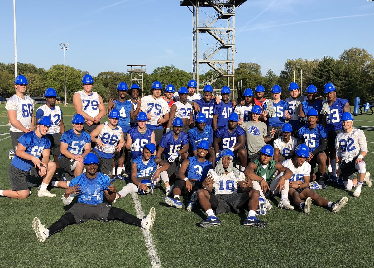 coachstorms's tweet photo. The Hard Hat, a symbol of a man that punches the clock and comes to work everyday to get the job done the right way no matter his circumstance. Here are your @MemphisFB 2018 Hard Hat Award Winners. #MadeInMemphis #CLIMB https://t.co/wOecfn1UHx