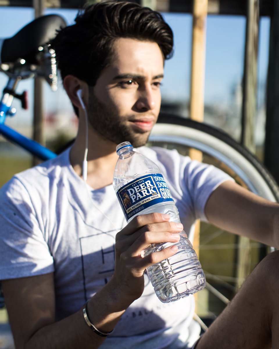 theBowTieGent's tweet photo. Morning Ride & Hydration ๐ฆ
Enjoyed a bike ride along the water. Stopped to take in the moment & get hydrated with my Deer Park Natural Spring Water @DeerParkWtr love having local natural spring water readily available to me. #DeerParkWater #UncoverGreatness #WhyIGrab2 #Sponsored https://t.co/anpYidPPgP