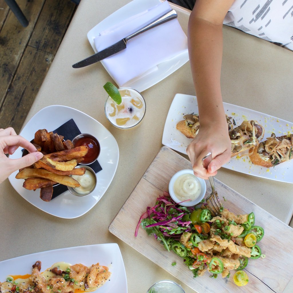 West Oak Restaurant tweet media