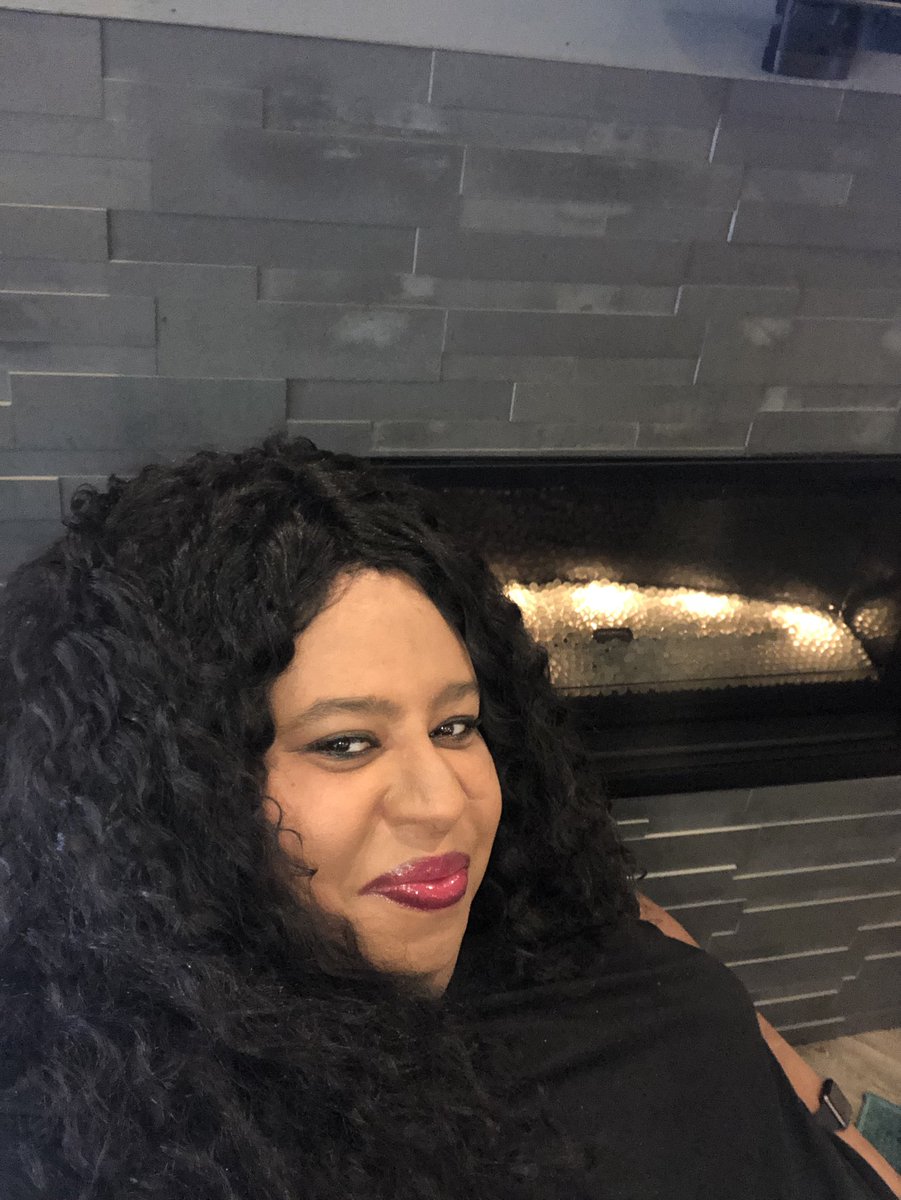 cheers_tracy's tweet photo. Just me https://t.co/6jYfjs2TvR