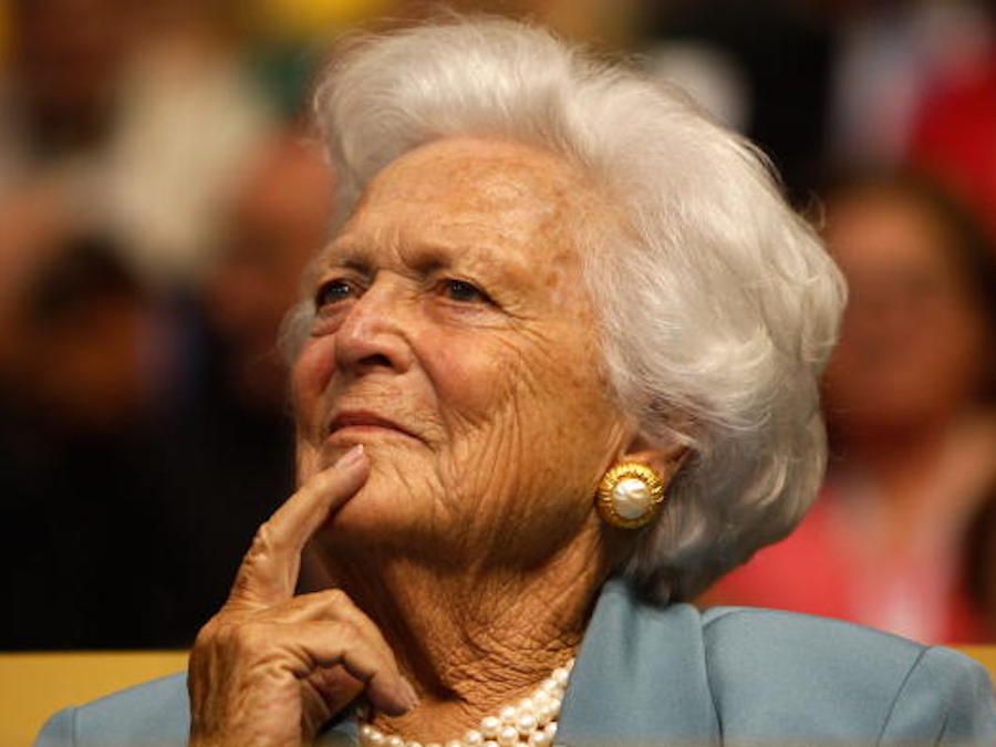 First lady Barbara Bush dies at age 92 buff.ly/2JRwAQZ