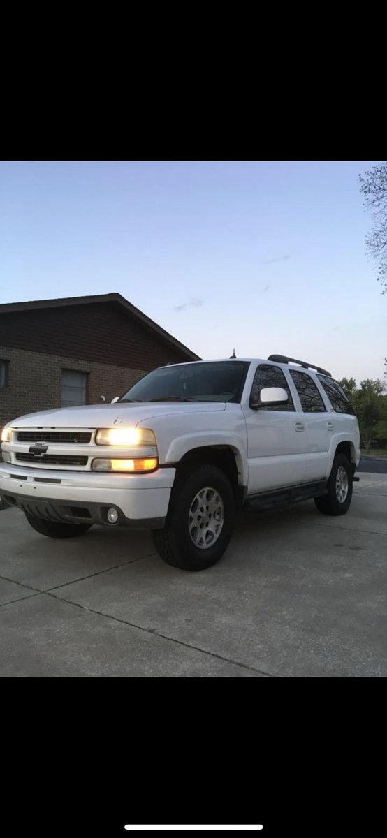 NicaRabon's tweet photo. SOMEONE PLEASE BUY‼️‼️
Fully loaded Tahoe w/ sunroof, remote start, new tires &amp; tint. Everyone share please!! https://t.co/uQQvOGWi6L