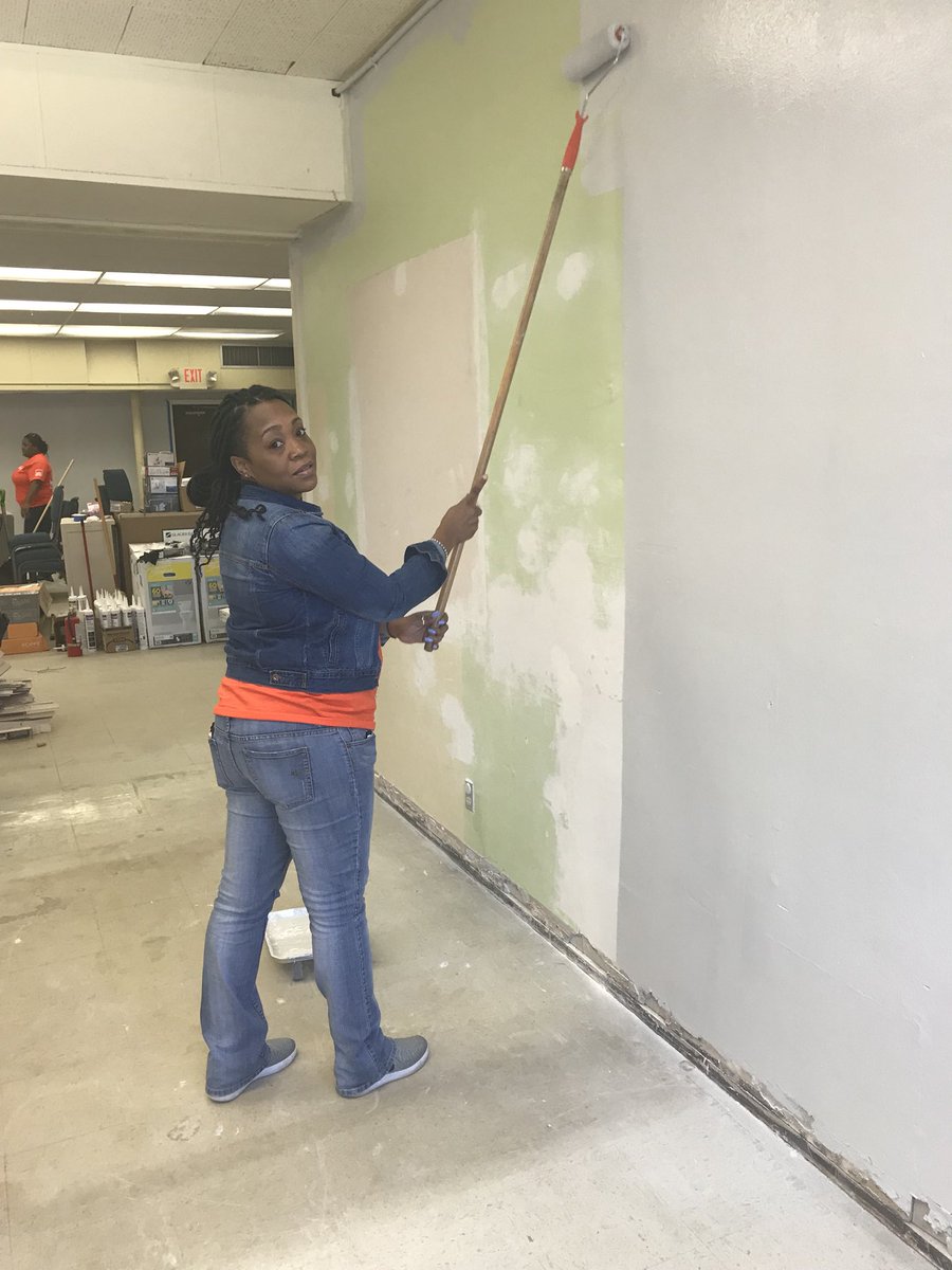 nadeneroseHD's tweet photo. #store6310 - just look at that wall and vinyl baseboard! The pictures say it all - great job!  @TeamDepot #d266 @Crippen1026 https://t.co/fh8oFhBMIH