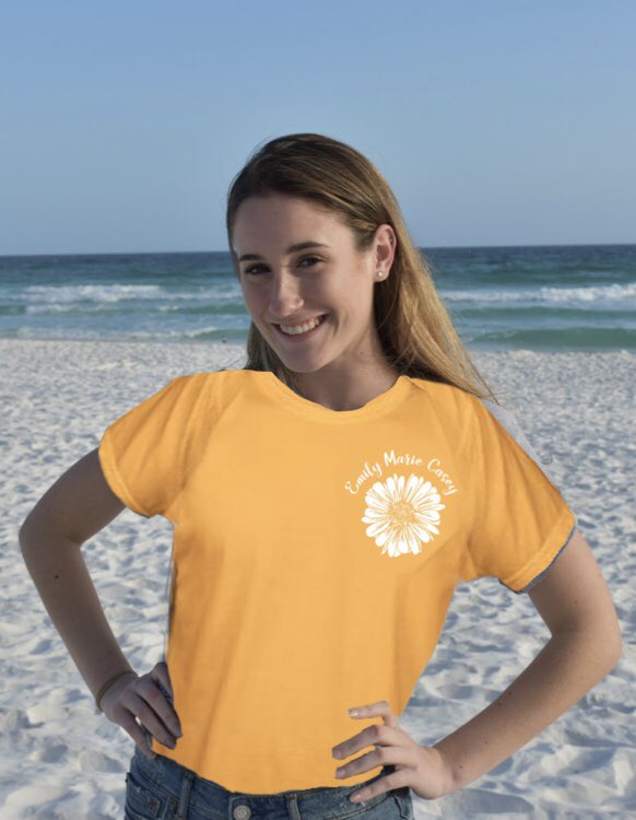 EmilyCasey_Tees's tweet photo. Don’t be the only one not wearing one! https://t.co/xKHI2pbkqy