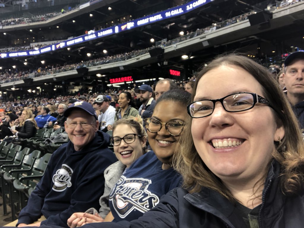 BayviewBeliever's tweet photo. @Brewers  #brewersmvpic https://t.co/tnU4HHSFdP
