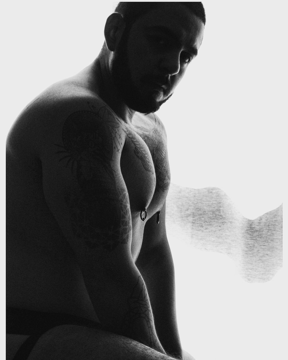 GeorgieBearo's tweet photo. Solo hace falta una mirada...
Photo by: @elandariego77 https://t.co/kuHdZhlOrB
