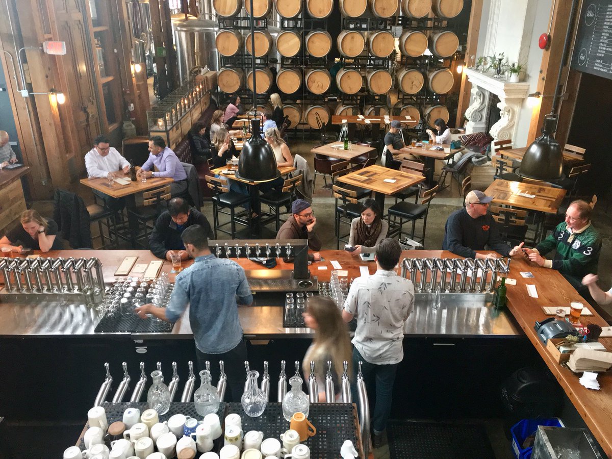 WomeninPRcanada's tweet photo. We can’t wait to meet all you lovely ladies @VanUrbanWinery for tonight’s #WomenInPRCanada social! 🍷🥂✨#yvrPR https://t.co/E3mnClvQAs