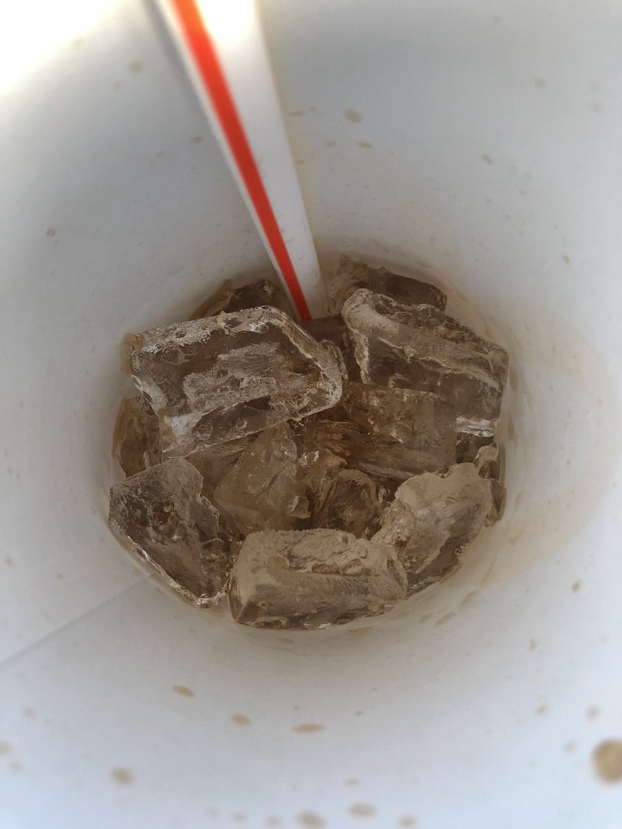 bariannemergman's tweet photo. I waited 11 minutes for a Diet Coke with no ice @McDonalds and they couldn’t even get my order right #McDonalds #Fail https://t.co/QqgOsz93PA