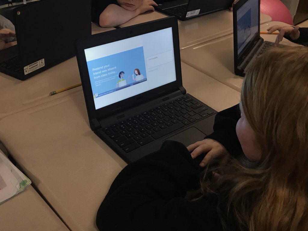 cwarson's tweet photo. Had fun in 3rd grade doing our first pear deck today!  We worked on our listening skills and learned about the interesting cuttlefish!  #3rdgrade #learningisfun https://t.co/3kLCeD3hVE