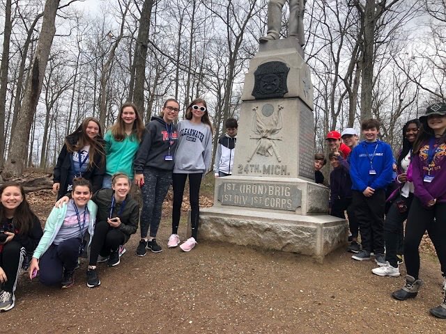 NDPMA's tweet image. Notre Dame 8th-graders visit @GettysburgNMP on their way to Washington, DC. #HistoryStudents #DCbound