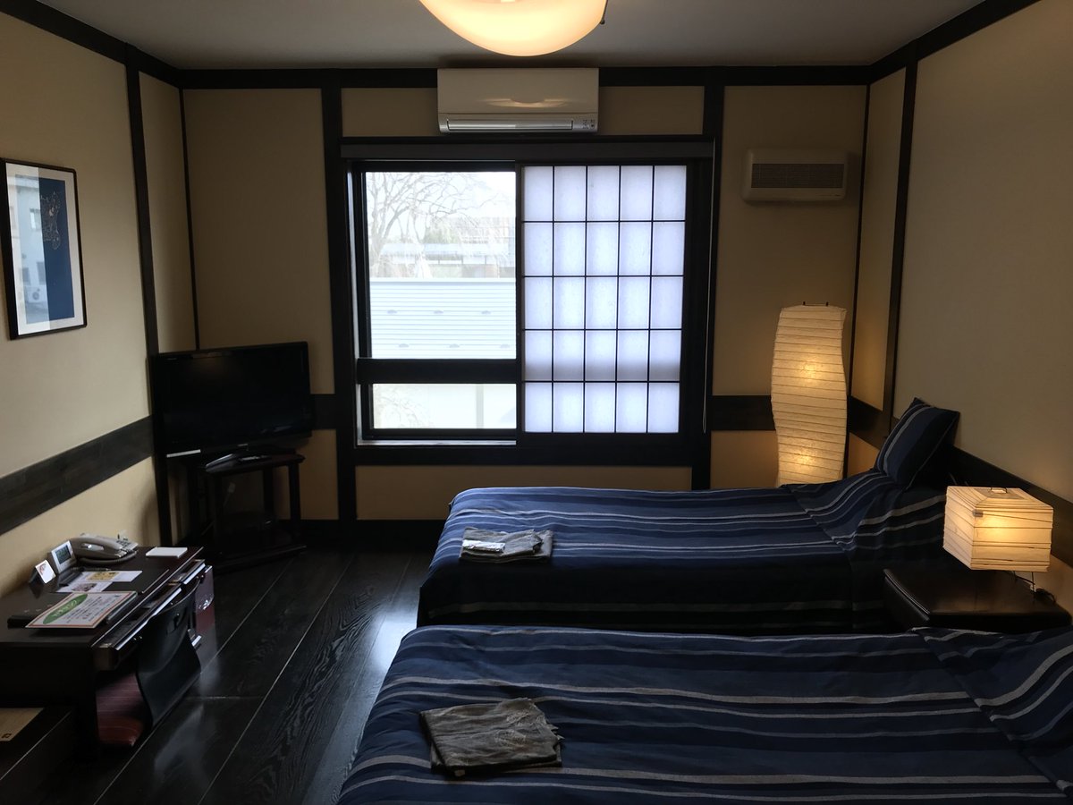 XuSphere's tweet photo. #田町武家屋敷ホテル 北に桜を探しだいのに、北すぎる https://t.co/PKGK6amSAI