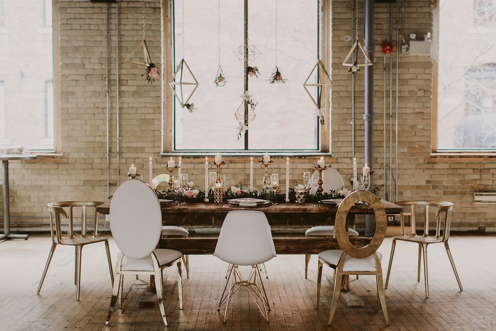 lovelacedwed's tweet photo. Mismatched chairs add character to any space but can get very tricky to pull off! To get it right, make sure they’re the same height and unify them by using the same colour scheme or style! #tipoftheday https://t.co/nOkJsM7mHu