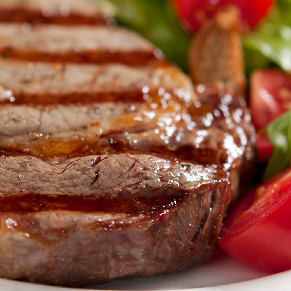 If building muscle is your goal make sure you get some protein in every meal. 💪🥩🍗