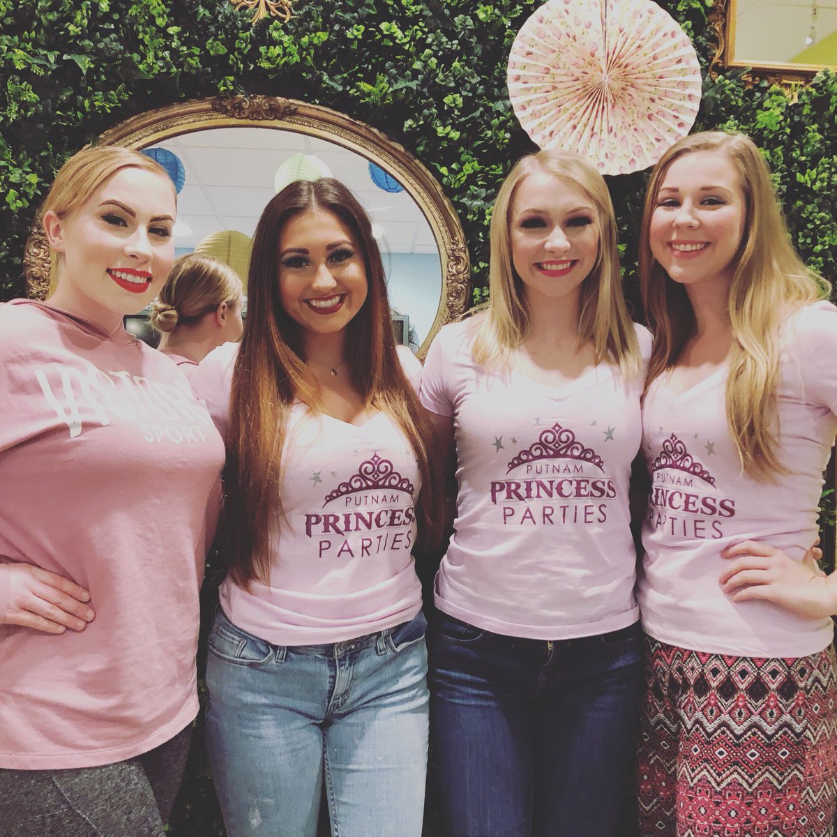 Putnam_Parties's tweet photo. Welcome to our newest cast members: Cheyenne, Lexie, Jillian &amp; Megan! Invite one of these talented ladies to your next party! 💕 https://t.co/ER78gPPIMK