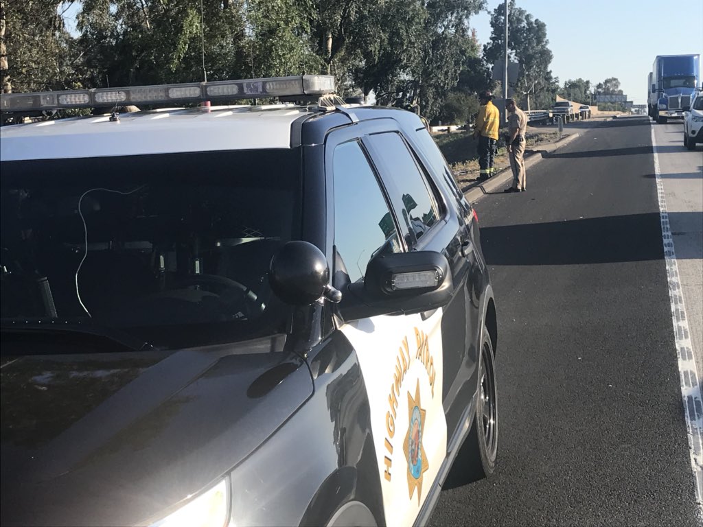 CHP Santa Fe Springs tweet media