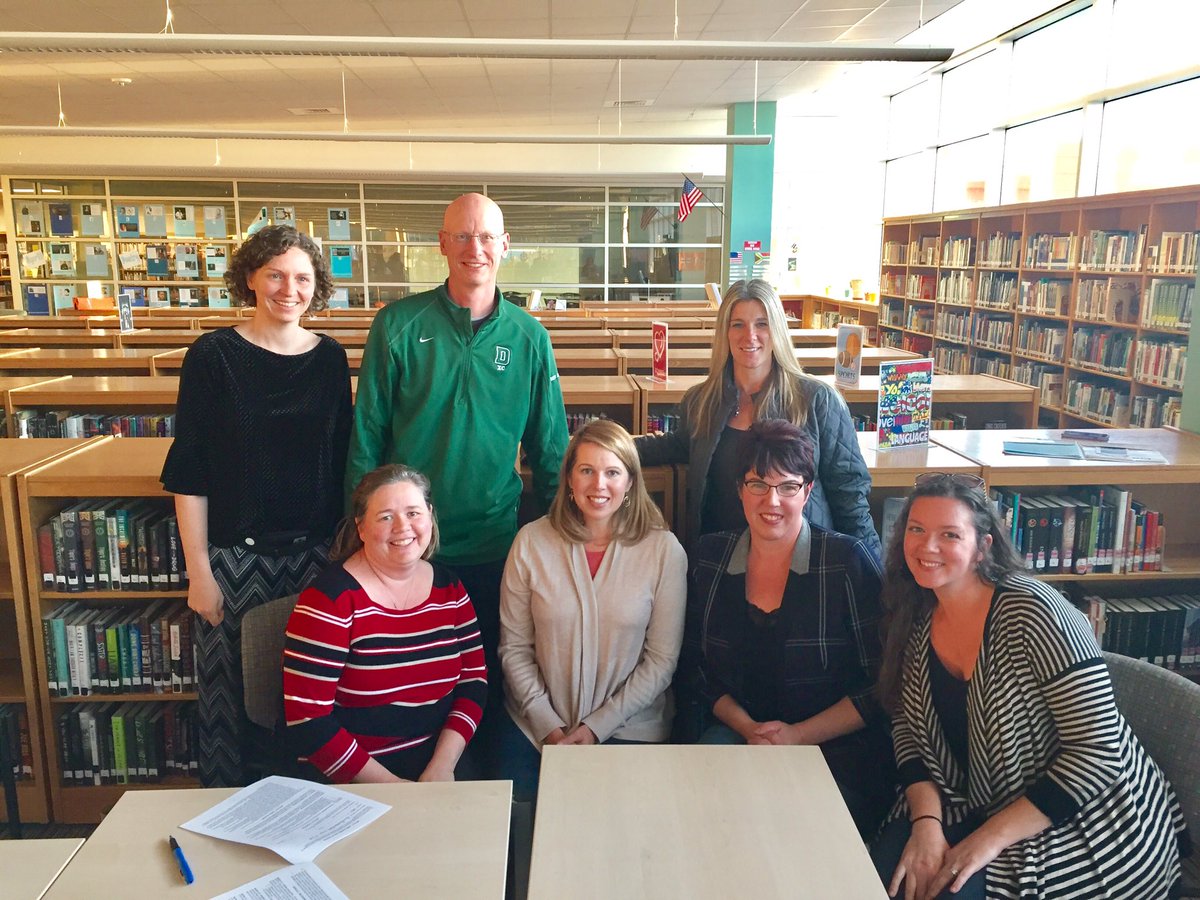 AFMSChargers's tweet photo. Success! Our AFMS PTSA is formed, the officers have been voted upon and the planning has begun! Thanks to @apexfriendship for hosting and @WakePTA for facilitating! #AFMSPTSA https://t.co/XaoDwMmobx